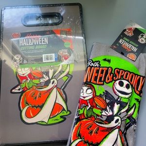 Halloween Jack and Sally Cutting Board AND Kitchen Towel set!! DISNEY 100%
